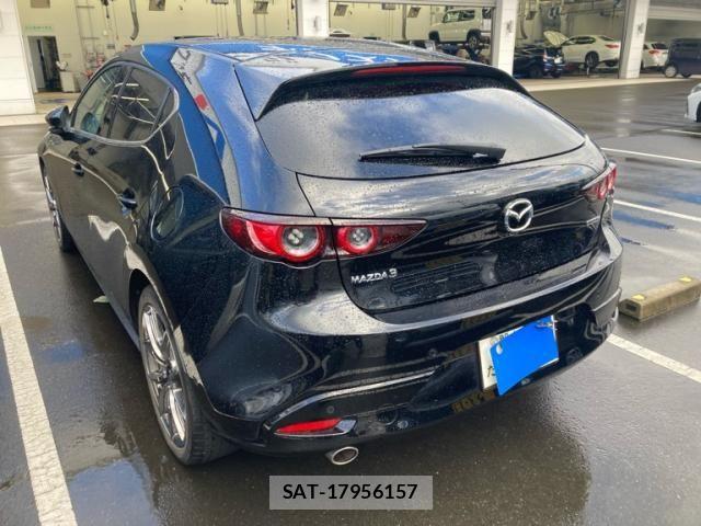 Mazda MAZDA3 2021-02 8371839-5