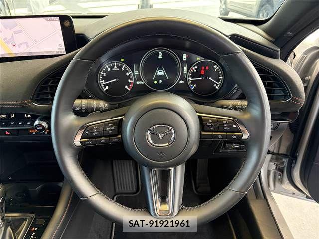 Mazda MAZDA3 2024-11 8371835-12