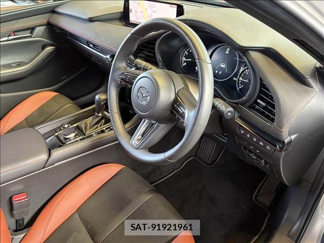 Mazda MAZDA3 2024-11 8371835-27