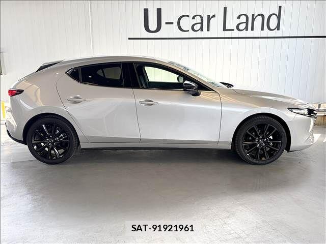 Mazda MAZDA3 2024-11 8371835-3