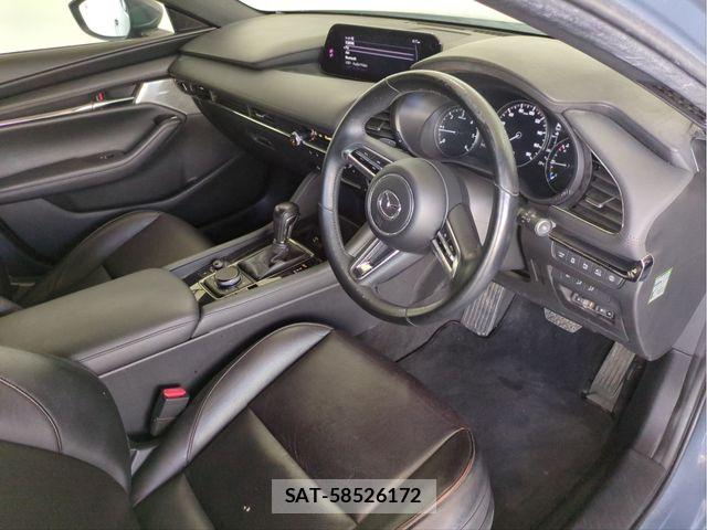 Mazda MAZDA3 2020-09 8413453-26