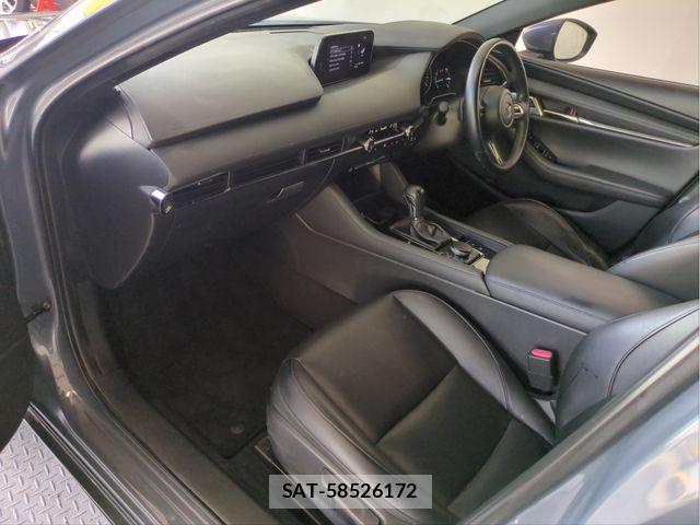 Mazda MAZDA3 2020-09 8413453-2