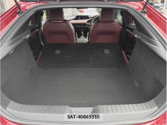 Mazda MAZDA3 2019-07 8413449-14