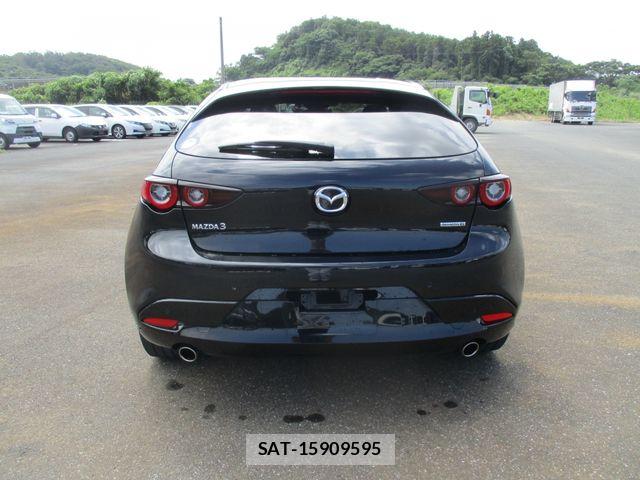 Mazda MAZDA3 2023-06 8438383-4