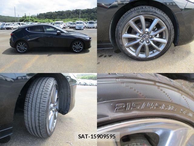 Mazda MAZDA3 2023-06 8438383-5