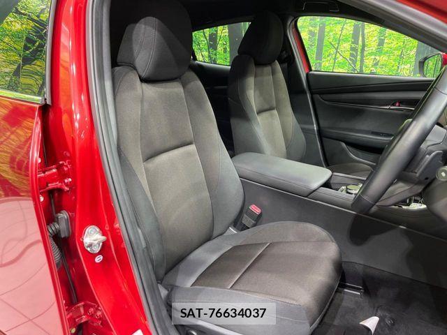 Mazda MAZDA3 2019-07 8438379-7