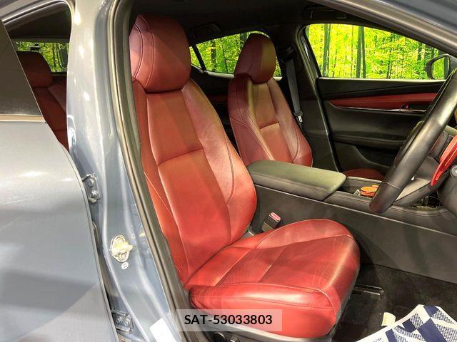 Mazda MAZDA3 2019-09 8438378-7