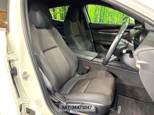 Mazda MAZDA3 2023-07 8457867-9