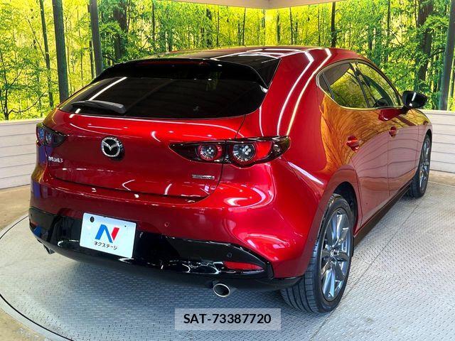 Mazda MAZDA3 2019-09 8457870-16