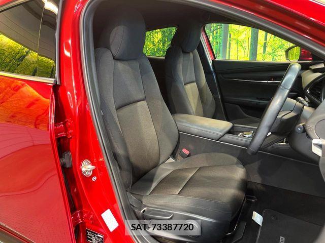 Mazda MAZDA3 2019-09 8457870-8