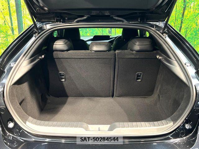 Mazda MAZDA3 2022-07 8457868-9