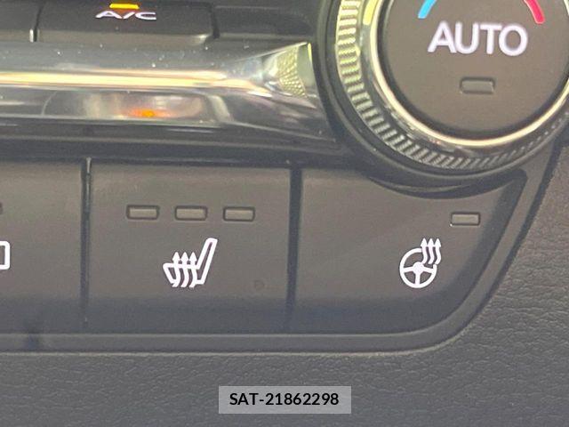 Mazda MAZDA3 2020-03 8457873-6