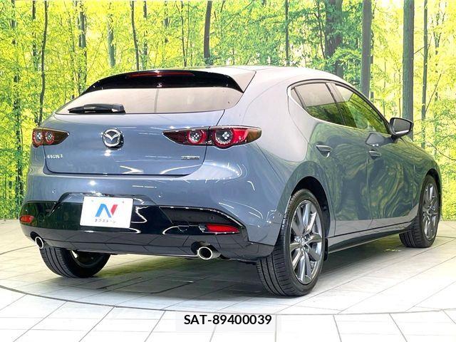 Mazda MAZDA3 2019-08 8457869-16