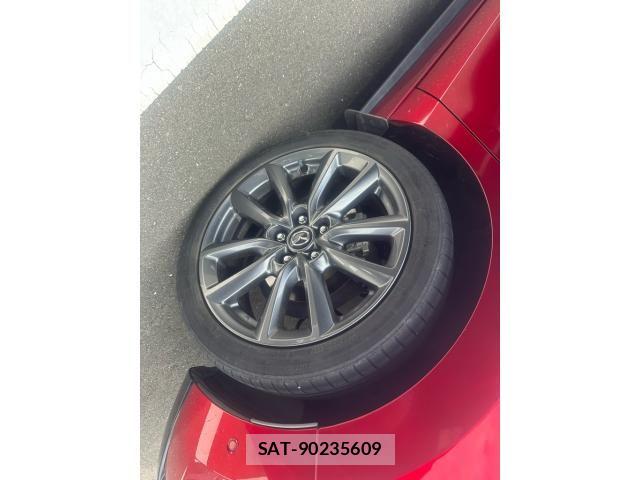 Mazda MAZDA3 2019-11 8525656-9