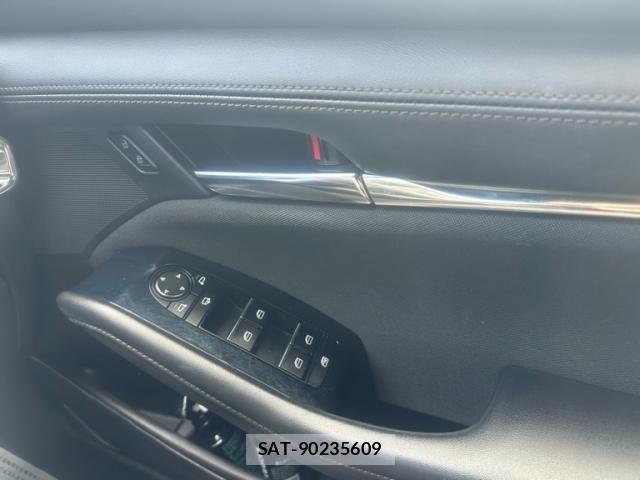Mazda MAZDA3 2019-11 8525656-17