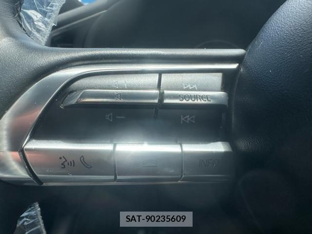 Mazda MAZDA3 2019-11 8525656-21