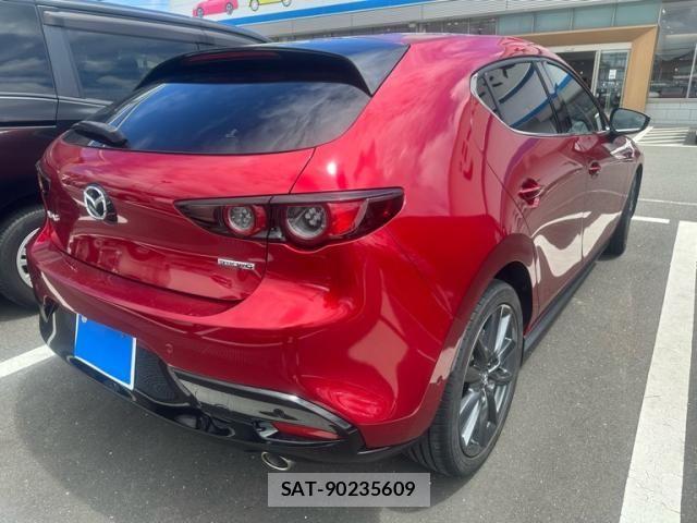 Mazda MAZDA3 2019-11 8525656-5