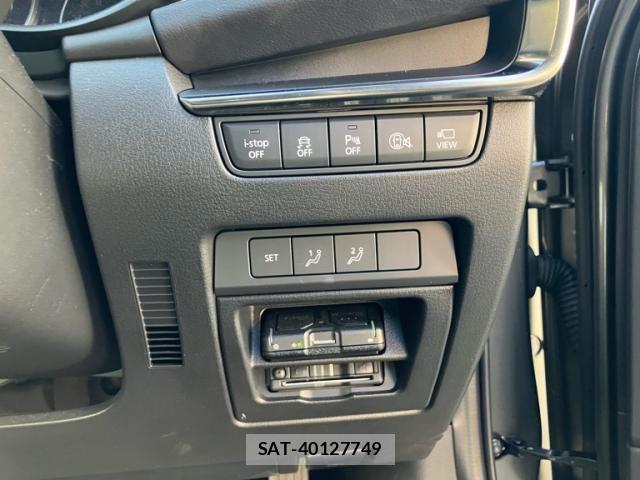 Mazda MAZDA3 2023-11 8562557-16
