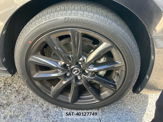 Mazda MAZDA3 2023-11 8562557-6
