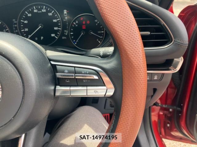 Mazda MAZDA3 2023-04 8562559-13