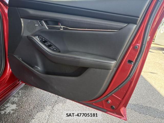Mazda MAZDA3 2019-11 8562560-16
