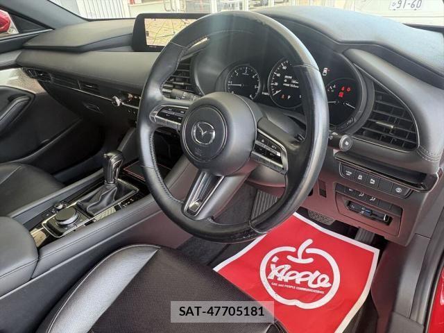 Mazda MAZDA3 2019-11 8562560-29