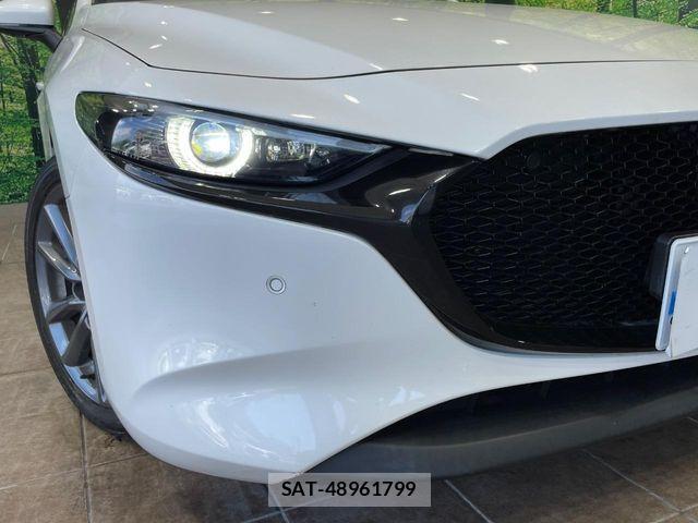 Mazda MAZDA3 2020-03 8627590-12