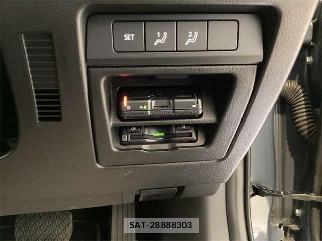 Mazda MAZDA3 2022-03 8627586-6