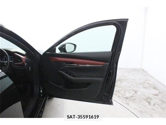 Mazda MAZDA3 2024-05 8627589-27