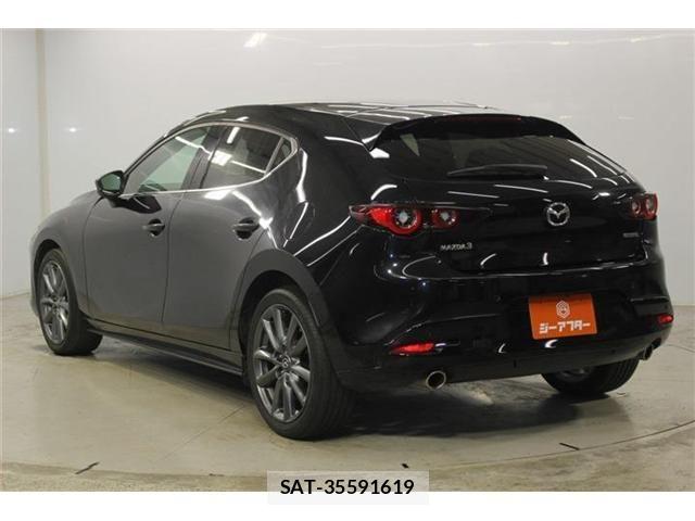 Mazda MAZDA3 2024-05 8627589-6
