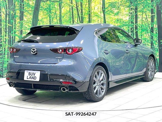 Mazda MAZDA3 2021-11 8627588-17
