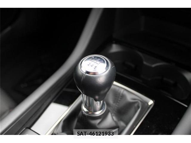 Mazda MAZDA3 2023-08 8627583-3