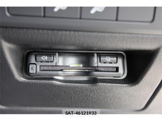 Mazda MAZDA3 2023-08 8627583-5