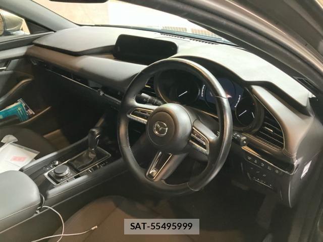 Mazda MAZDA3 2019-10 8627591-11
