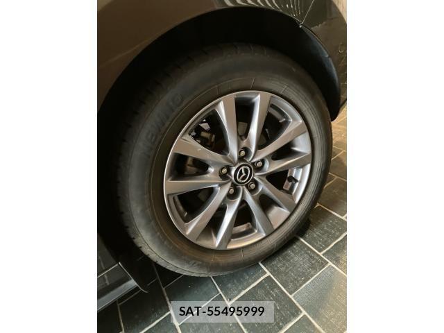Mazda MAZDA3 2019-10 8627591-7