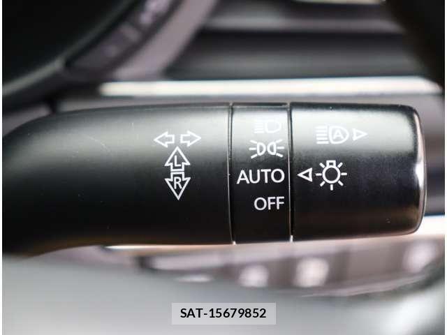 Mazda MAZDA3 2019-11 8660087-20