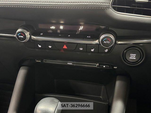 Mazda MAZDA3 2021-02 8660090-14