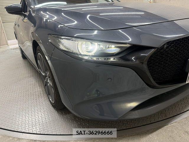 Mazda MAZDA3 2021-02 8660090-4