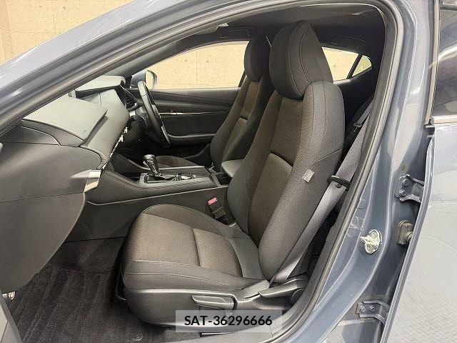 Mazda MAZDA3 2021-02 8660090-7