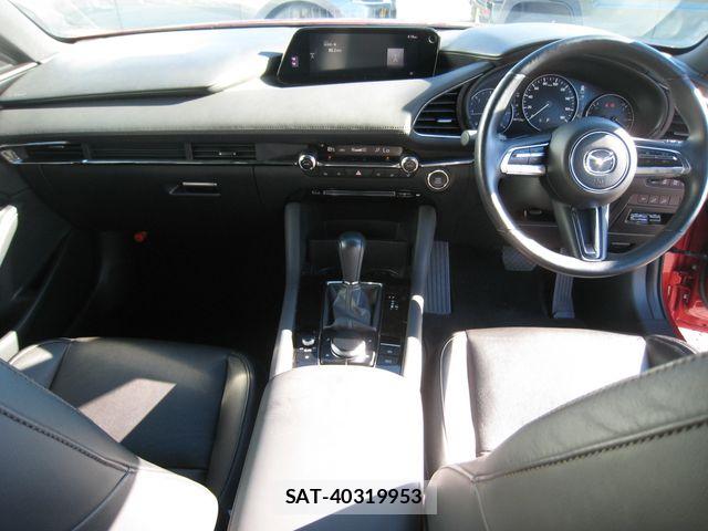 Mazda MAZDA3 2019-05 8660092-16