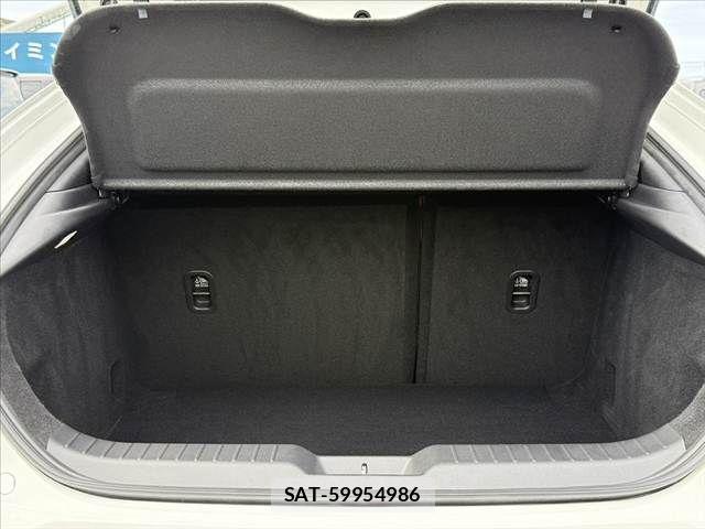 Mazda MAZDA3 2025-09 8660086-19