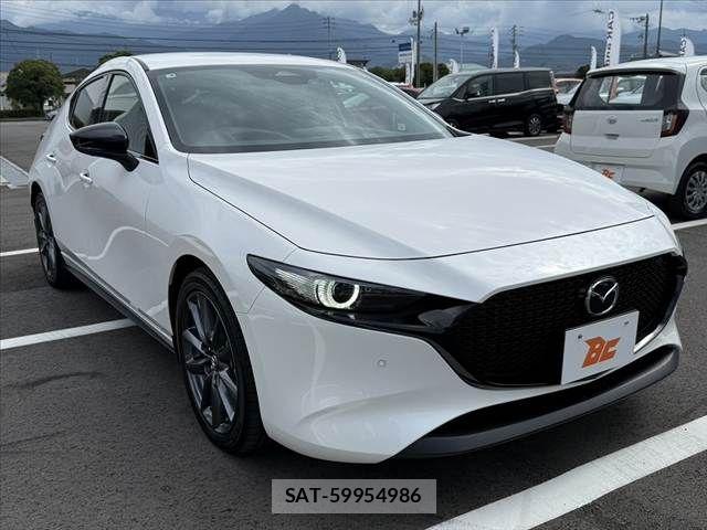 Mazda MAZDA3 2025-09 8660086-7