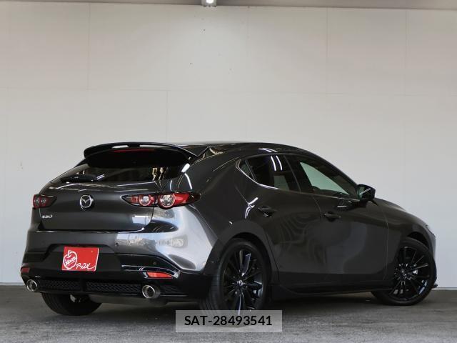 Mazda MAZDA3 2021-03 8685904-12