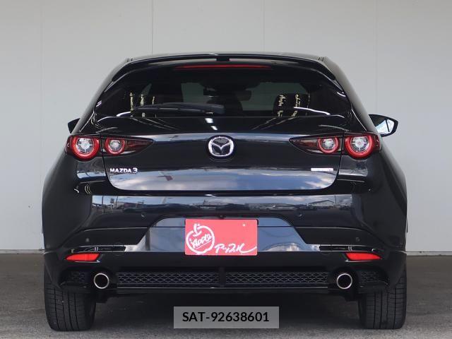 Mazda MAZDA3 2023-06 8685901-15
