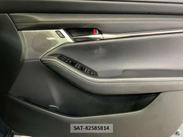 Mazda MAZDA3 2020-06 8685905-13