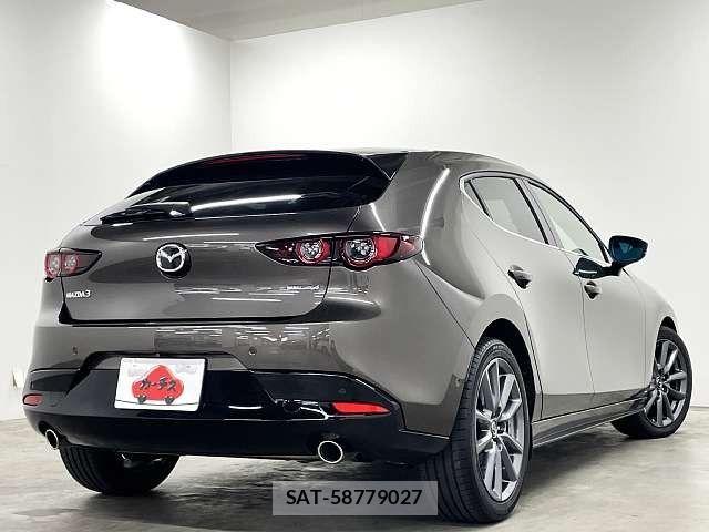 Mazda MAZDA3 2020-02 8743654-2