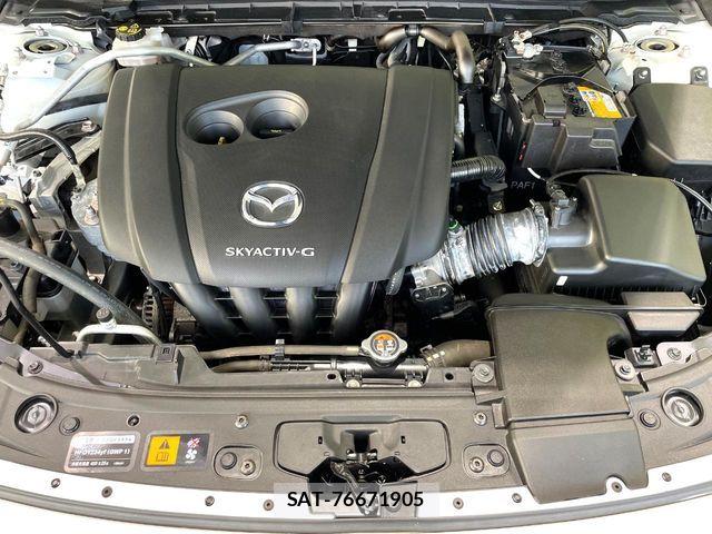 Mazda MAZDA3 2022-02 8743657-18