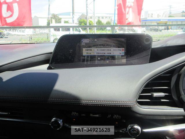 Mazda MAZDA3 2019-07 8743660-10