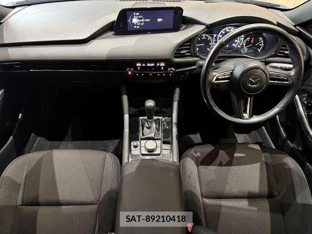 Mazda MAZDA3 2020-08 8743672-2