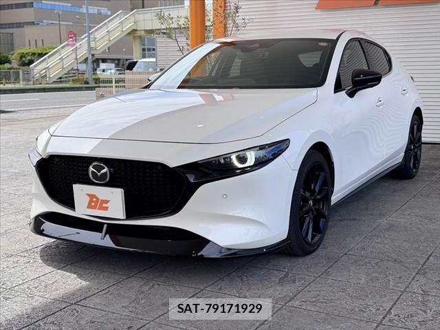 Mazda MAZDA3 2022-11 8743653-9